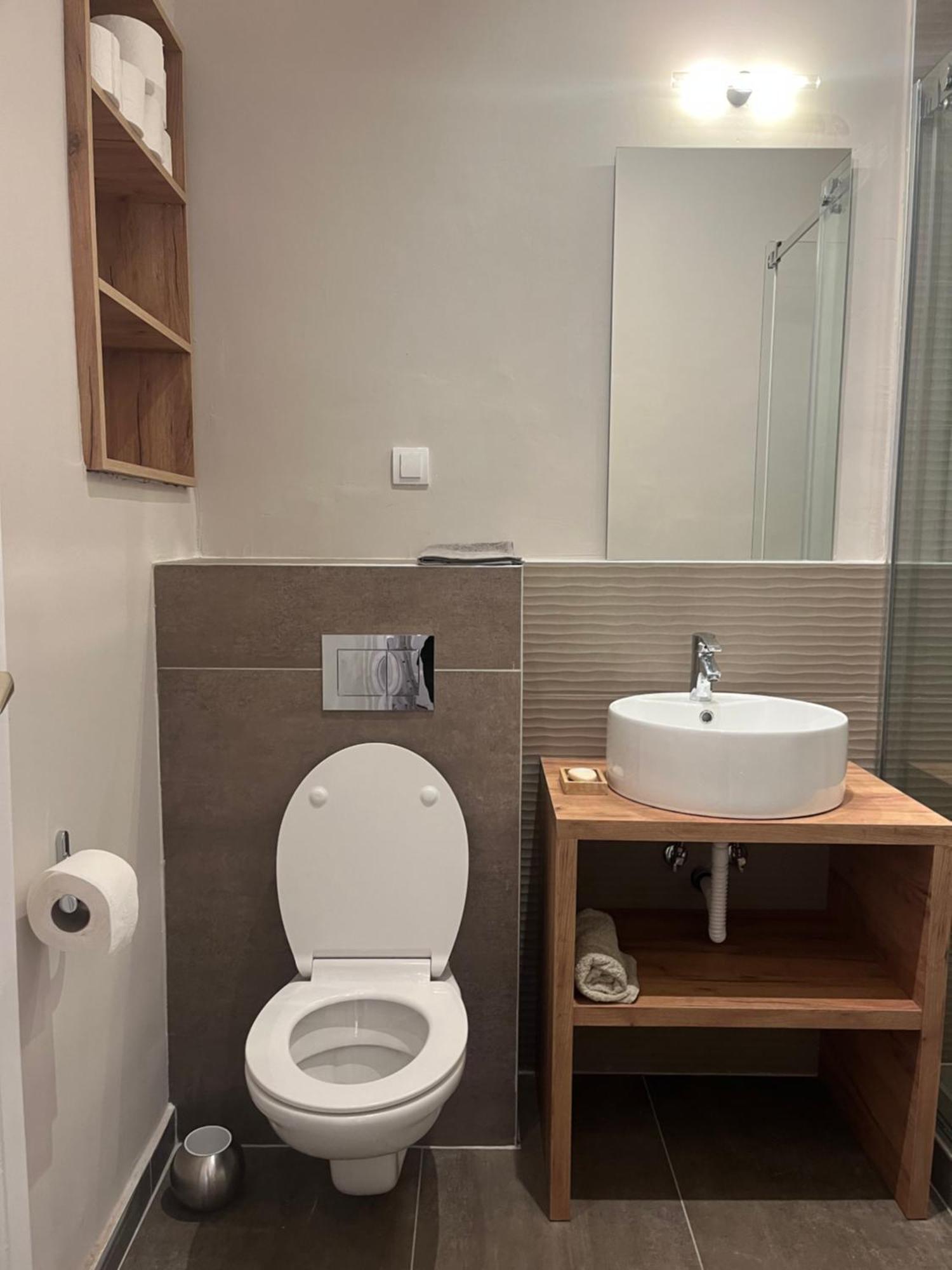 בלגרד Two Bedroom Apartment Near Slavija Square מראה חיצוני תמונה